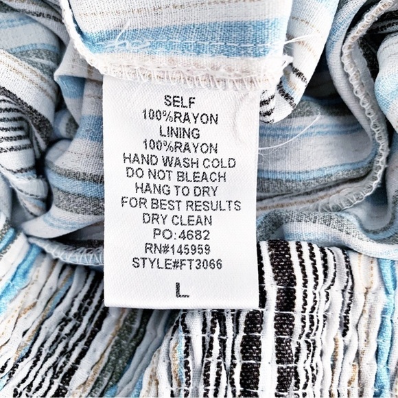 Dress Forum Light Blue Stripe Wide Leg Pants. - Picture 8 of 10